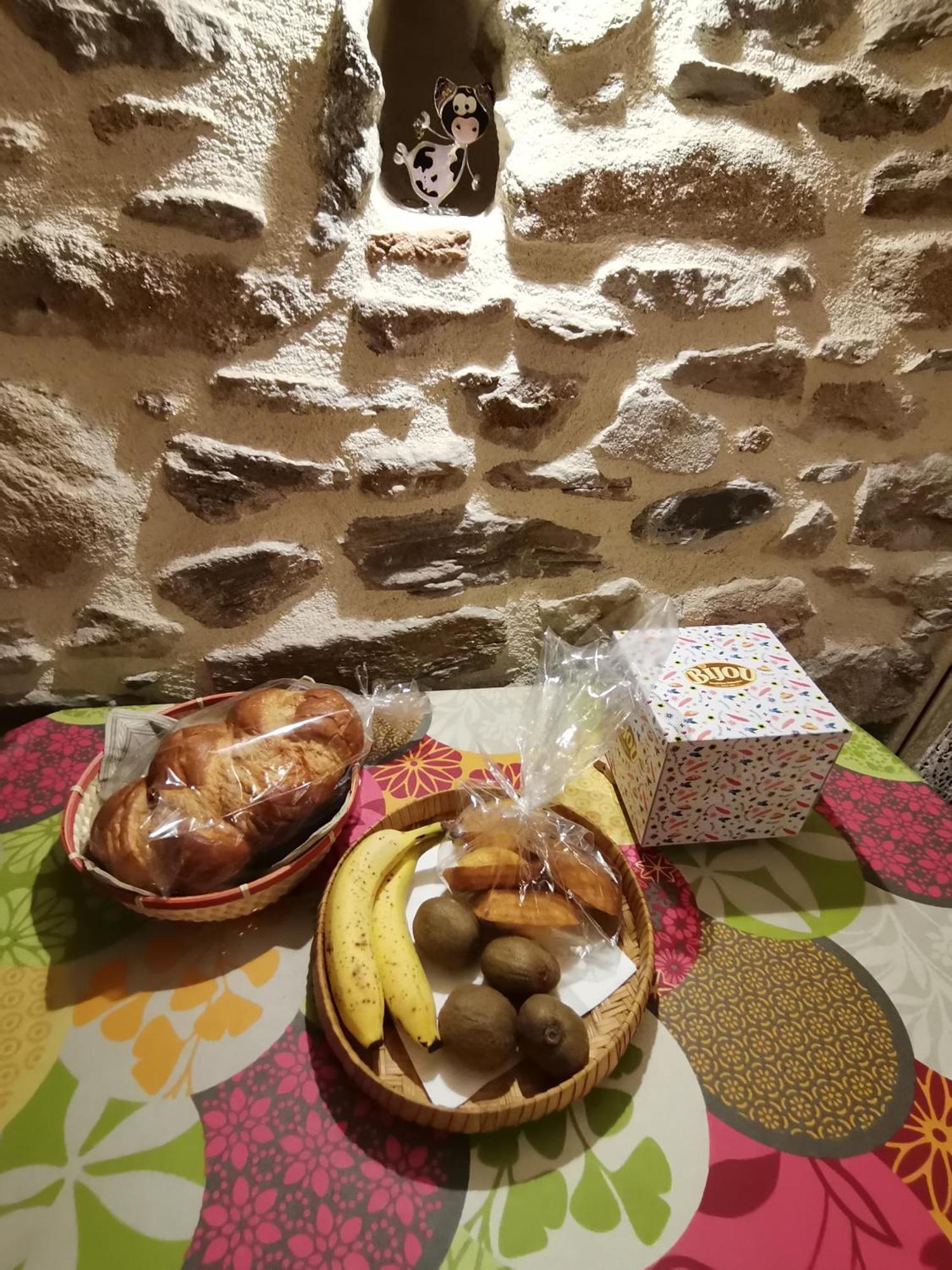 La Petite Porcherie Ladignac-le-Long Ngoại thất bức ảnh